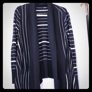 Chic Soft Black and White Sweater